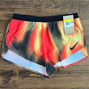 Nike Dri Fit ADV AeroSwift Elite 2” Running Shorts ‘Crimson Black’ (size mens S)